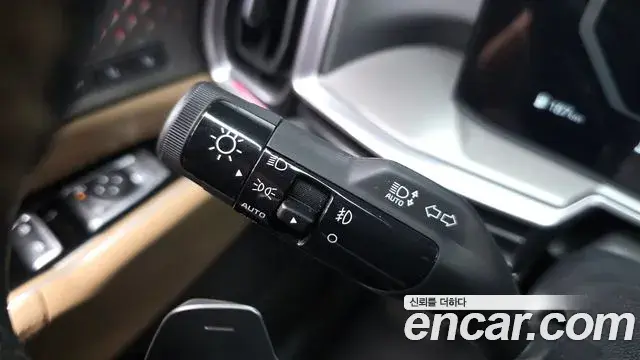 Kia Sorento 2023 — Şəkil 6/36