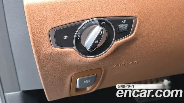 Mercedes-Benz E-Class 2021 — Фото 16/20
