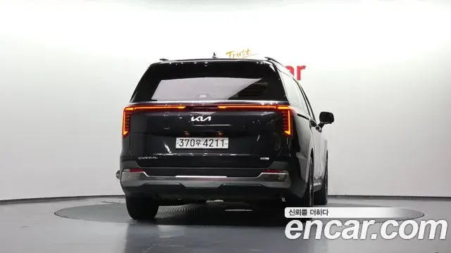 Kia Carnival 2024 — Şəkil 21/34