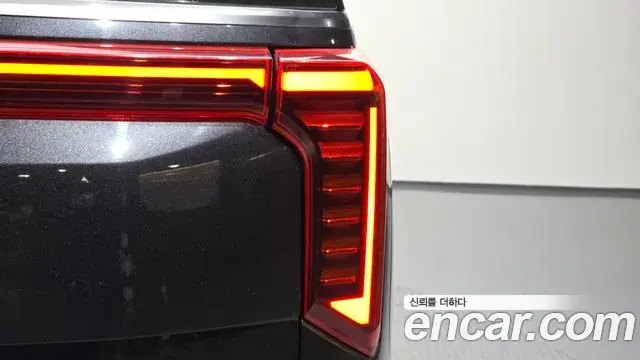 Kia Carnival 2024 — Şəkil 34/34