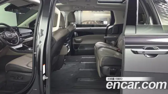Kia Carnival 2024 — Şəkil 12/34