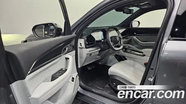 Renault Samsung Filante 2026 — Photo 12/30