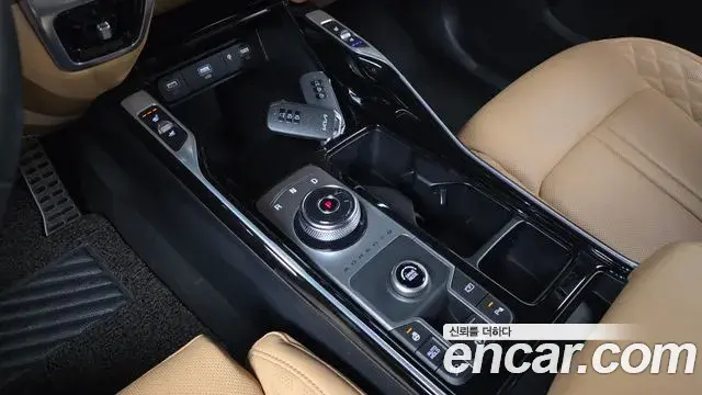 Kia Sorento 2022 — Фото 9/20