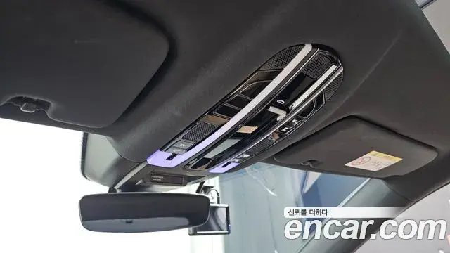 Porsche Cayenne 2021 — Фото 20/20