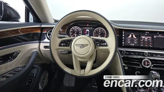 Bentley Flying Spur 2021 — Photo 17/20