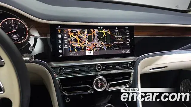 Bentley Flying Spur 2021 — Photo 10/20