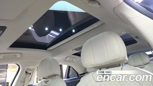 Bentley Flying Spur 2021 — Photo 6/20