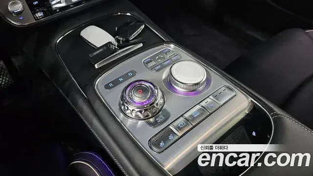 Genesis G90 2022 — Фото 9/20