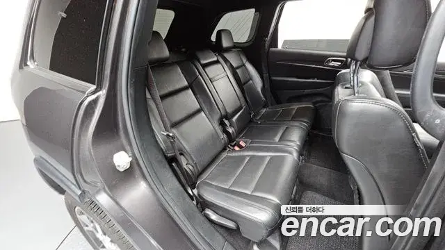 Jeep Grand Cherokee 2019 — Photo 20/34