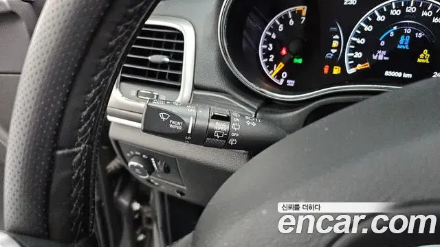 Jeep Grand Cherokee 2019 — Photo 15/34