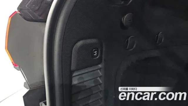 Jeep Grand Cherokee 2019 — Photo 16/34
