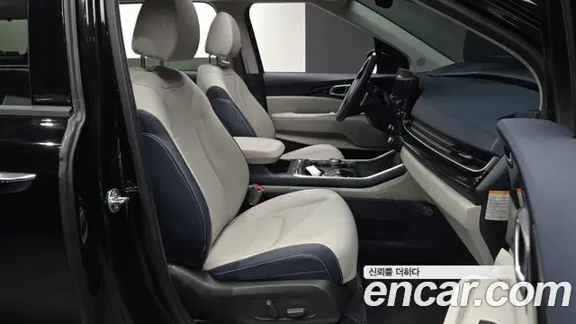 Kia Carnival 2024 — Фото 11/20