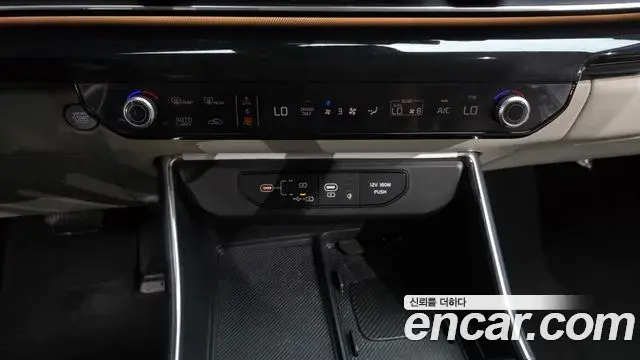 Kia Carnival 2024 — Фото 20/20
