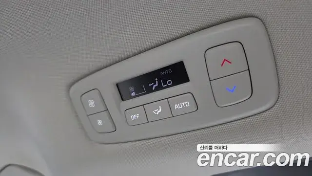 Kia Carnival 2024 — ფოტო 2/41