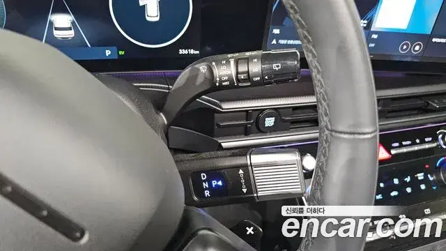 Hyundai Santa Fe 2023 — Фото 16/20