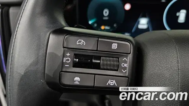 Hyundai Santa Fe 2023 — Фото 17/20