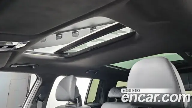Hyundai Santa Fe 2023 — Фото 18/20