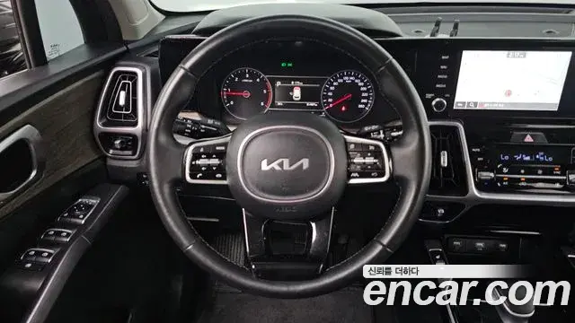 Kia Sorento 2022 — Photo 12/20