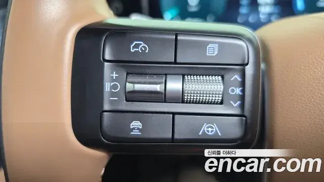 Hyundai Santa Fe 2024 — Фото 18/20