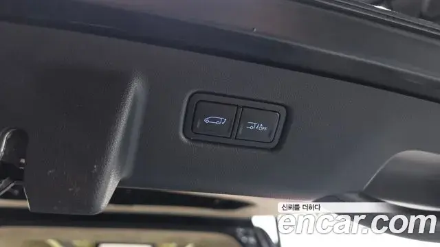 Hyundai Staria 2021 — Фото 20/20