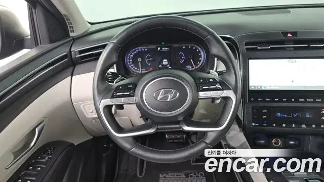 Hyundai The New Tucson 2023 — Фото 13/20