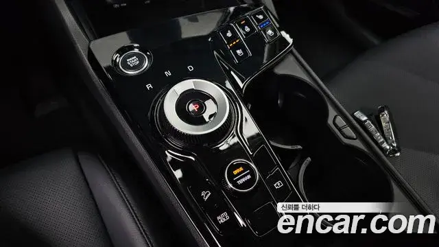 Kia Sportage 2023 — Фото 9/20