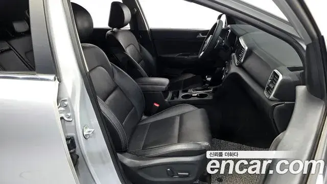 Kia Sportage The Bold 2019 — Фото 11/20