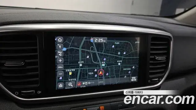 Kia Sportage The Bold 2019 — Фото 14/20