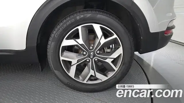Kia Sportage The Bold 2019 — ფოტო 10/30