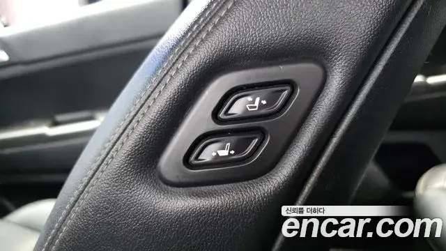 Kia Sportage The Bold 2019 — ფოტო 21/30