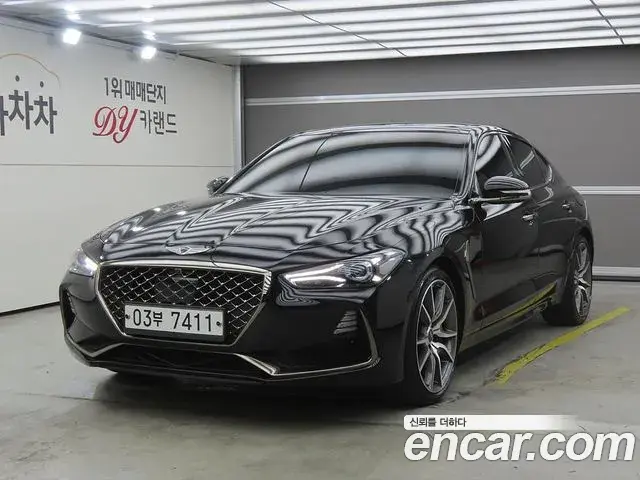 Genesis G70 2018 — ფოტო 13/20