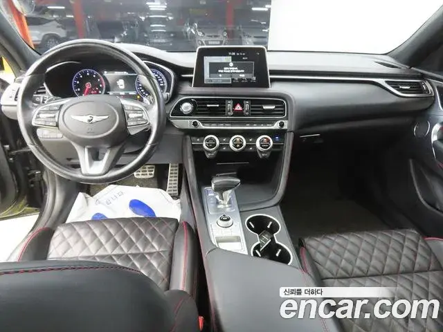 Genesis G70 2018 — ფოტო 1/20