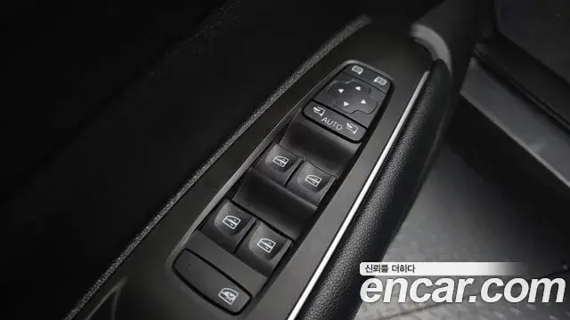 Renault Samsung QM6 2021 — ფოტო 18/35