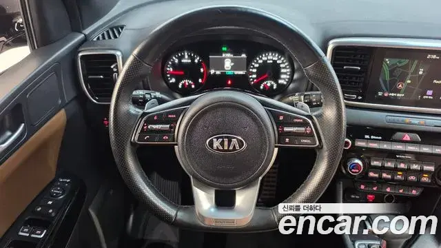 Kia Sportage The Bold 2020 — Фото 13/20