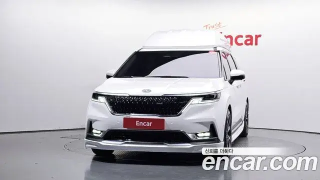 Kia Carnival 2021 — Фото 3/20