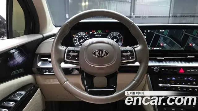 Kia Carnival 2021 — Фото 14/20