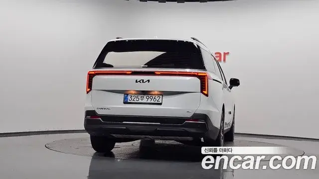 Kia Carnival 2025 — Photo 4/20