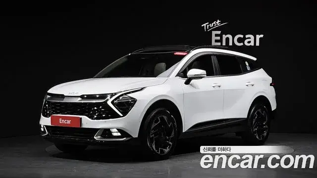 Kia Sportage 2022 — ფოტო 2/36