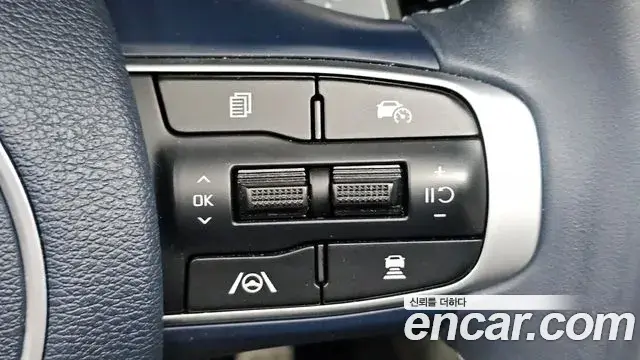 Kia Sportage 2022 — Фото 17/20