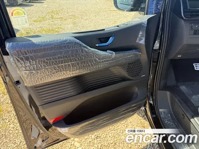 Hyundai Staria 2026 — Фото 11/20