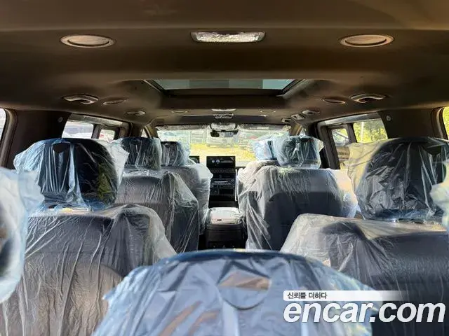 Hyundai Staria 2026 — Фото 20/20