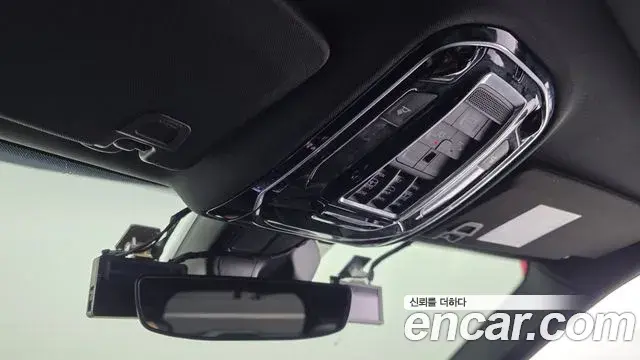 Jeep Grand Cherokee 2021 — Фото 16/20