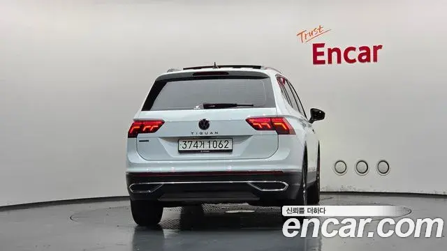 Volkswagen Tiguan Allspace 2024 — ფოტო 16/36