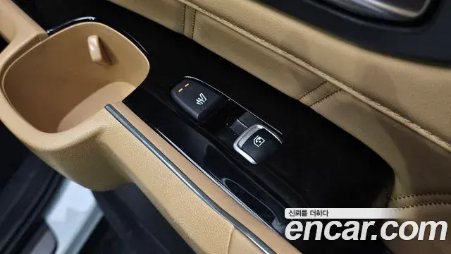 Kia Sorento 2023 — Фото 16/20