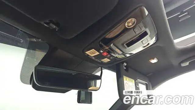 Kia Sorento 2023 — Фото 19/20