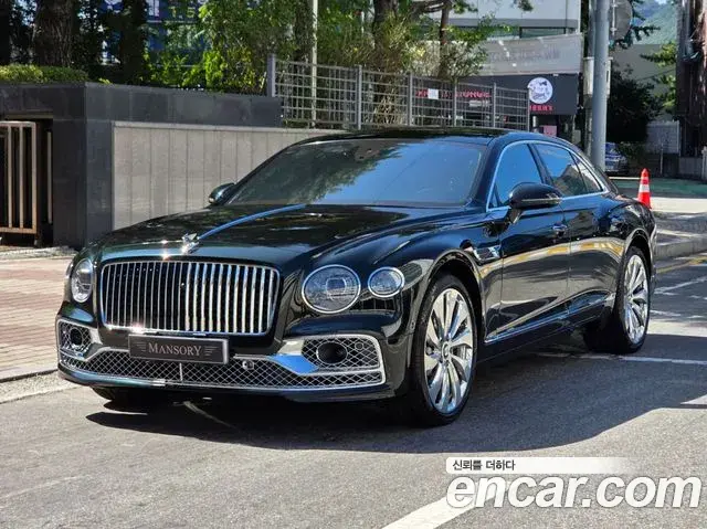 Bentley Flying Spur 2021 — ფოტო 4/20