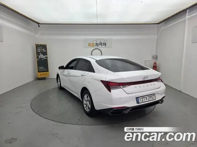 Hyundai Avante 2022 — Фото 3/20