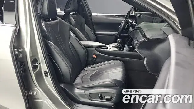 Lexus UX250h 2021 — Şəkil 4/30