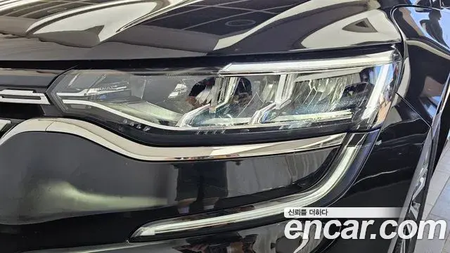 Renault Samsung SM6 2023 — ფოტო 8/31