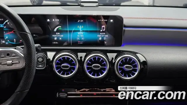 Mercedes-Benz CLA-Class 2020 — Фото 12/20
